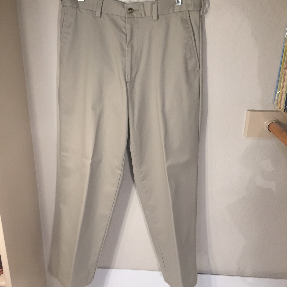 Men's George Flat Front Khaki Pants, sz. 32x30